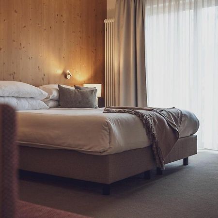 Hotel Waldhuus Давос Екстериор снимка